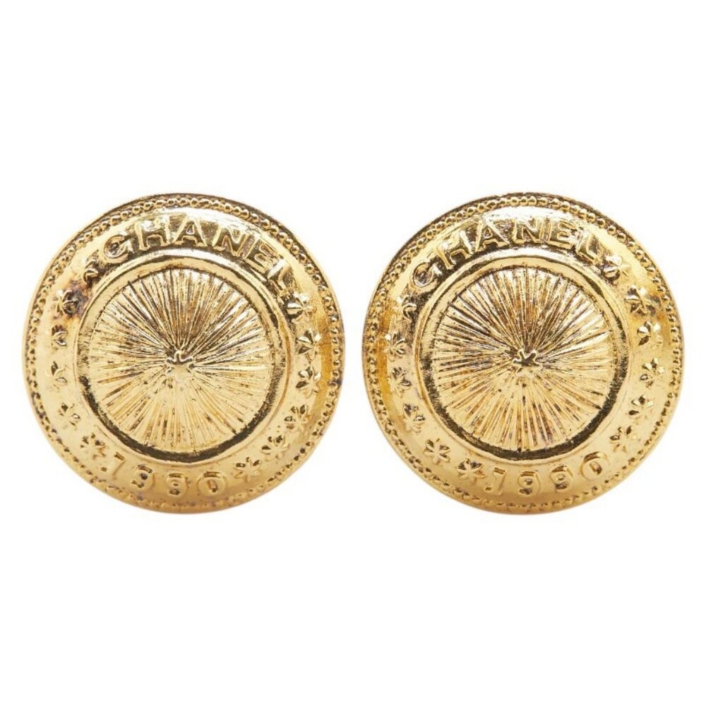 CHANEL Logo Round Vintage Clip-On Earrings Gold Tone Auth #07882